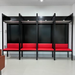 スポーツロッカー